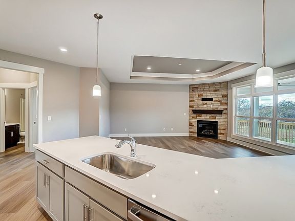 3rd image of 5011 Fescue Dr