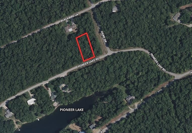 2nd image of 1352 Pioneer Lake Rd