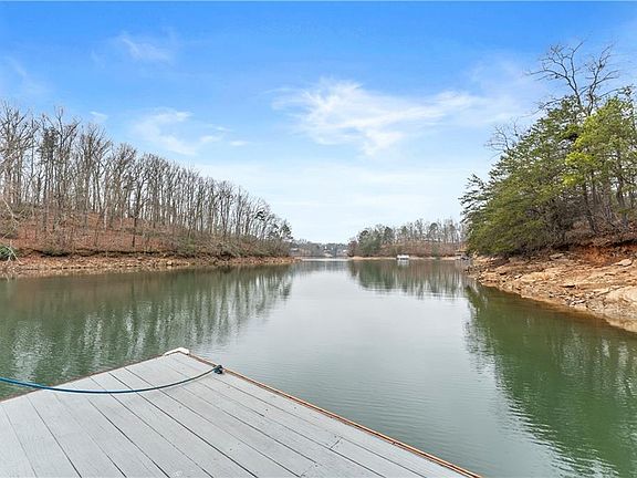 3rd image of 6052 Seminole Dr