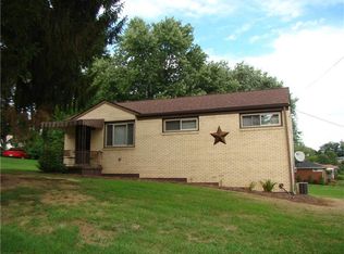 1227 Jeffrey Dr, Irwin, PA 15642