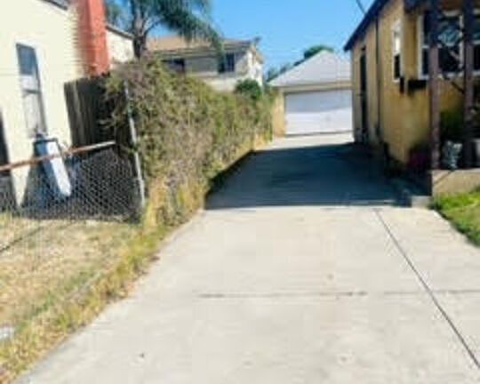 2nd image of 3723 W 111th St
