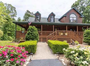 110 Mountain Crest Dr S, Marion, NC 28752