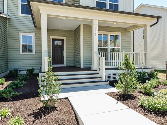 2nd image of 132 Regents Ln
