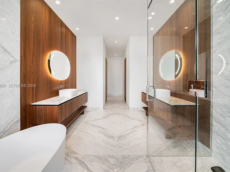 5 Grove Isle Dr #S302 — Photo 14