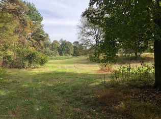 1676 S Red Banks Rd, Holly Springs, MS 38635