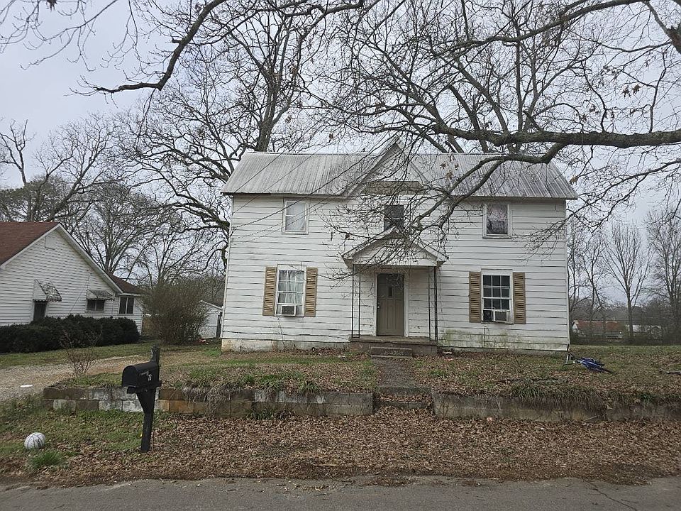 1st image of 239 Meadow St