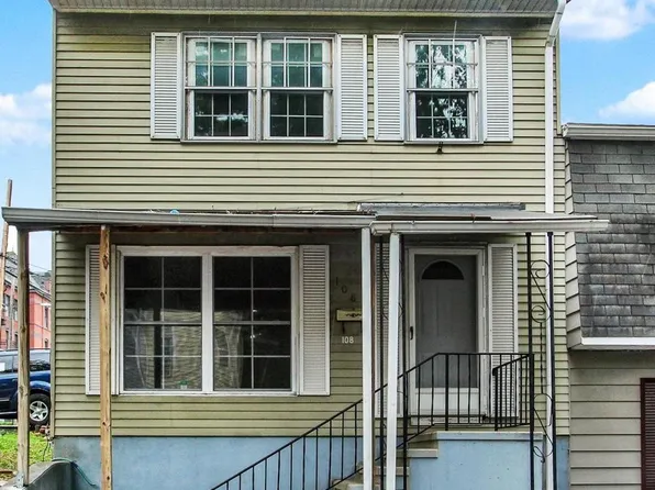 108 Walnut St, Steelton, PA 17113