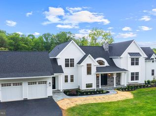 3718 Gradyville Rd, Newtown Square, PA 19073