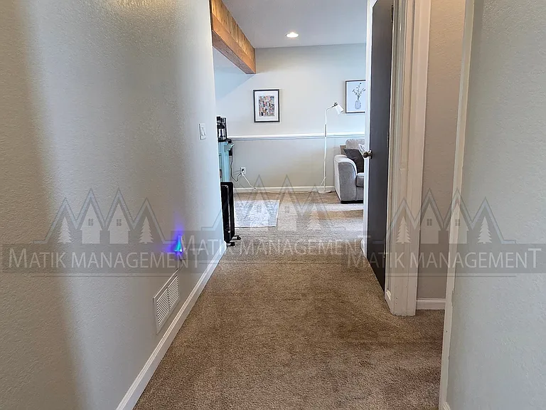 4287 Trumpeter Dr SE — Photo 34