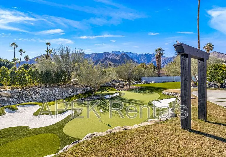 2325 N Girasol Ave — Photo 7