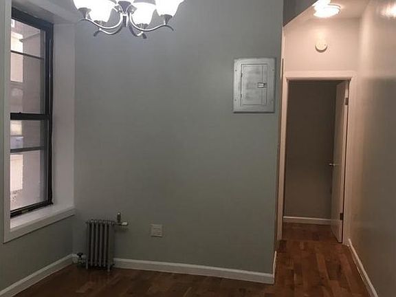 5th image of 540 W 157th St APT 8