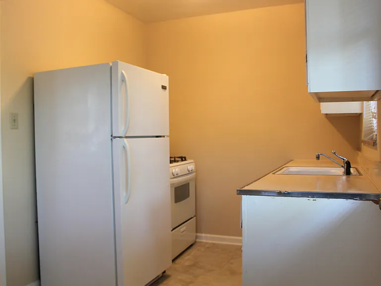 2129 Coburn Blvd — Photo 4