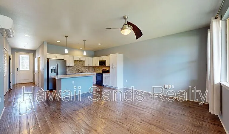 801 Kakala St #304 — Photo 9