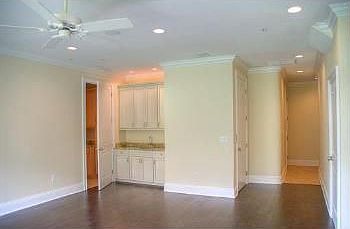 4th image of 605 S Tampania Ave #1