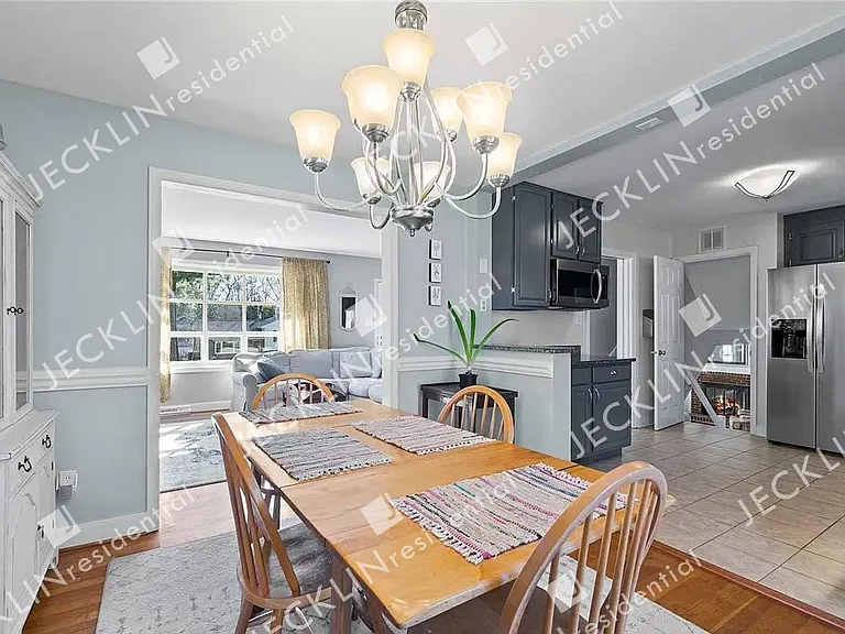 8406 Freestone Ave — Photo 7