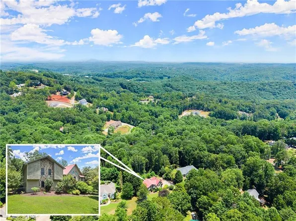 735 Calhoun Rd, Dahlonega, GA 30533
