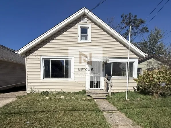 12512 McGowan Ave, Cleveland, OH 44135