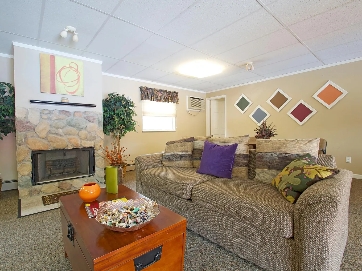 Fox Run Apartments — Photo 4