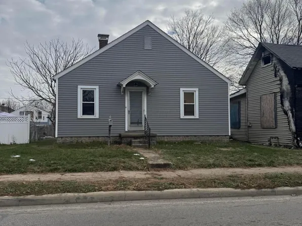 816 N Pierce Ave, Lancaster, OH 43130