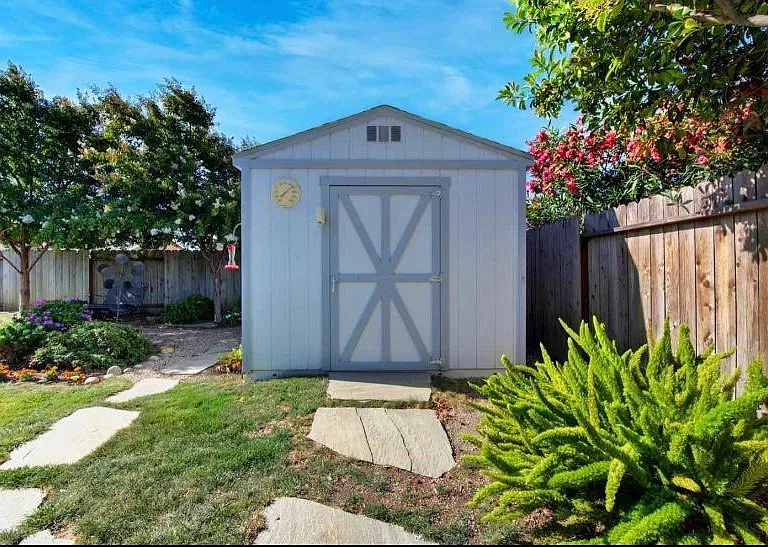 2519 Raleigh Ct — Photo 21