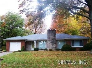 231 Circle Dr, Edwardsville, IL 62025