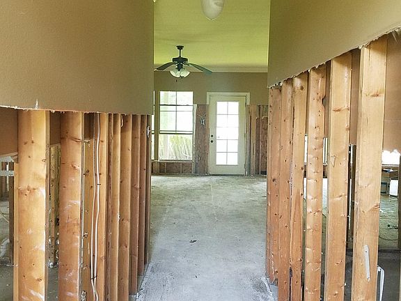 2nd image of 7411 Magnolia Garden Ct