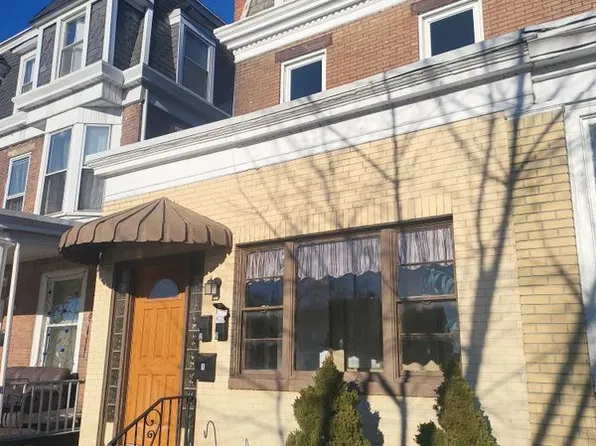 1823 N 2nd St APT 2, Harrisburg, PA 17102