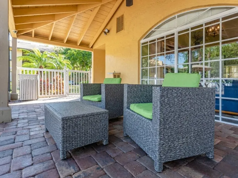Bay Club Apartment Homes — Photo 19