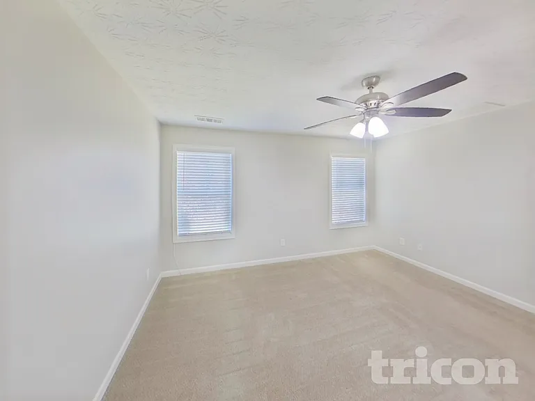 305 Little Creek Rd — Photo 6
