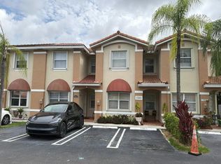 13863 SW 62nd Ter, Miami, FL 33183
