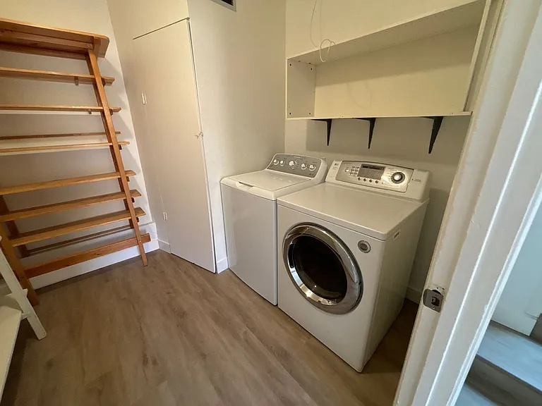 1419 Yolanda Ct — Photo 17