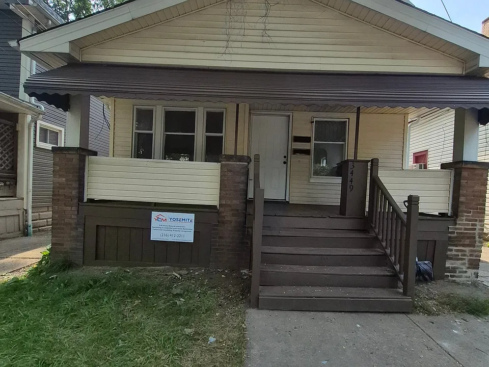 3449 W 54th St #UPPER