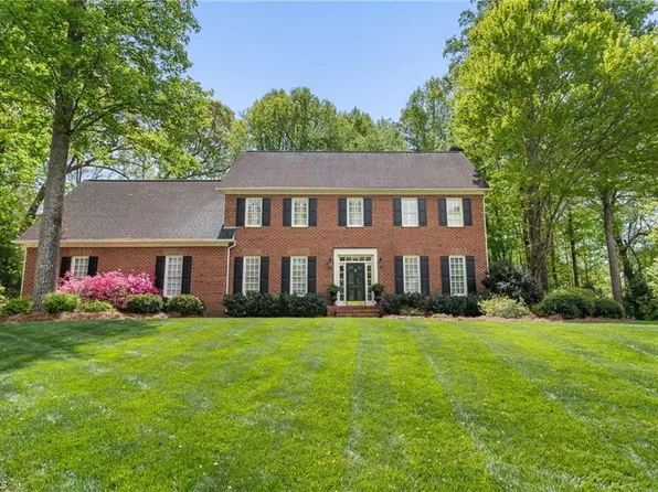 2803 Hackney Way, Jamestown, NC 27282