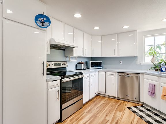 4th image of 13685 SE Briarfield Ct