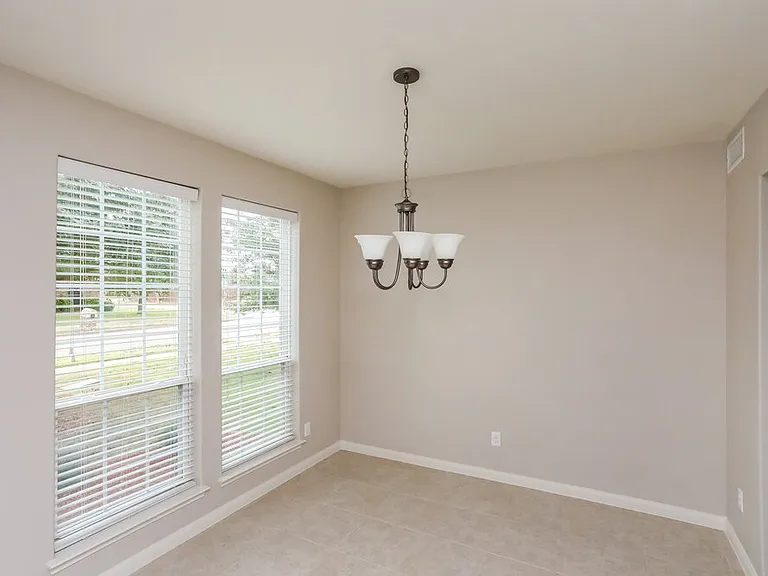 121 Parks Branch Rd — Photo 6
