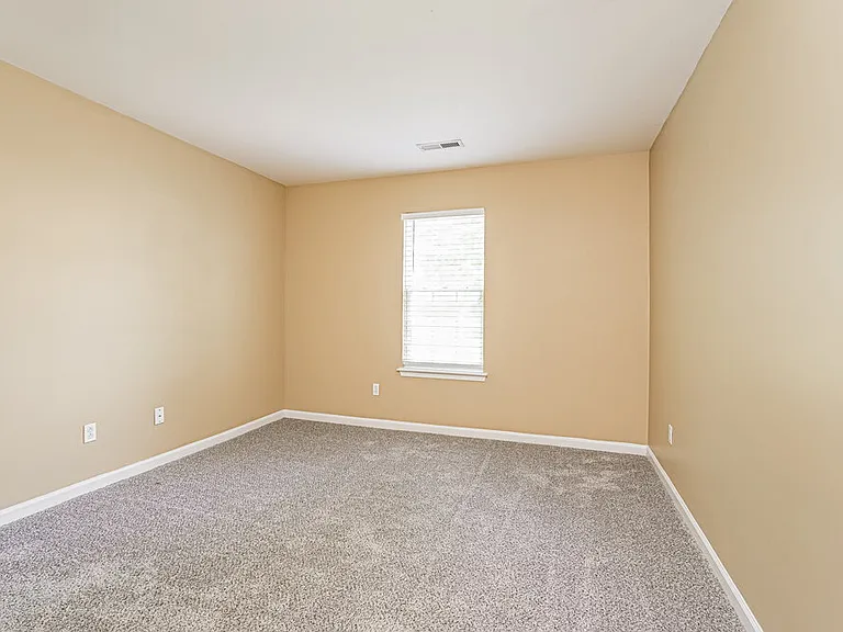 3644 Thornaby Cir — Photo 13