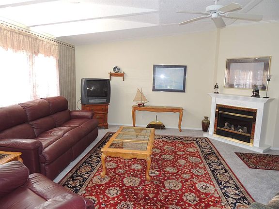 3rd image of 2805 5th Ave W