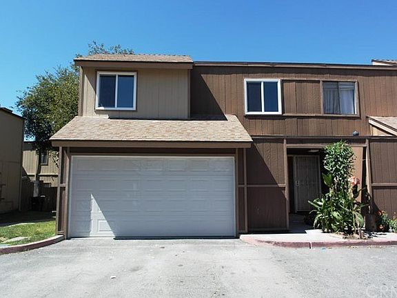 2nd image of 12828 Ramona Blvd Unit 70