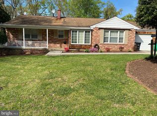 7106 Lory Ln, Lanham, MD 20706