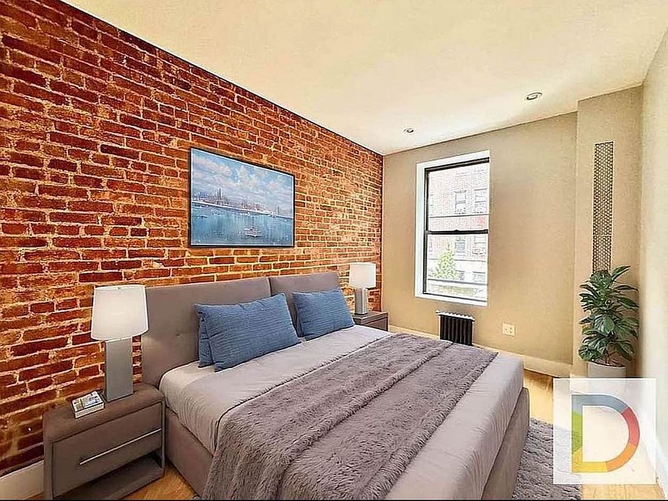 2nd image of 323 Lincoln Pl #3E