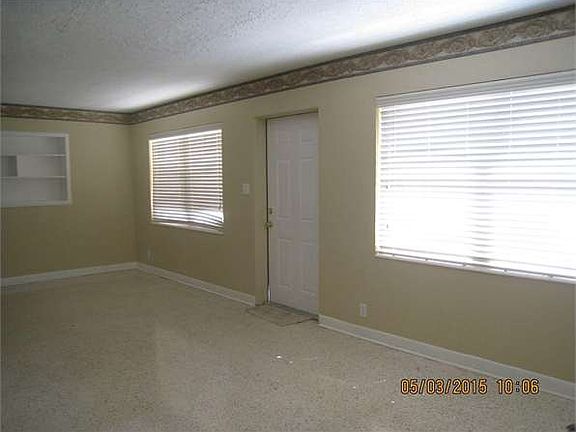 2nd image of 940 Lake Josephine Dr
