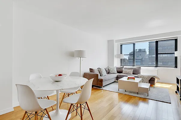 Sold by Cooper & Cooper Real Estate | media 11