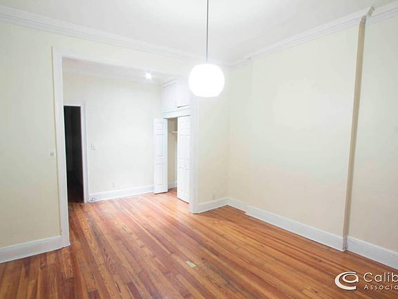4th image of 165 Lexington Ave APT 3