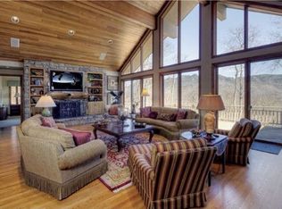 1010 Ridge Dr, Linville, NC 28646