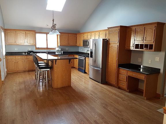 2nd image of 7744 Leamington Ave