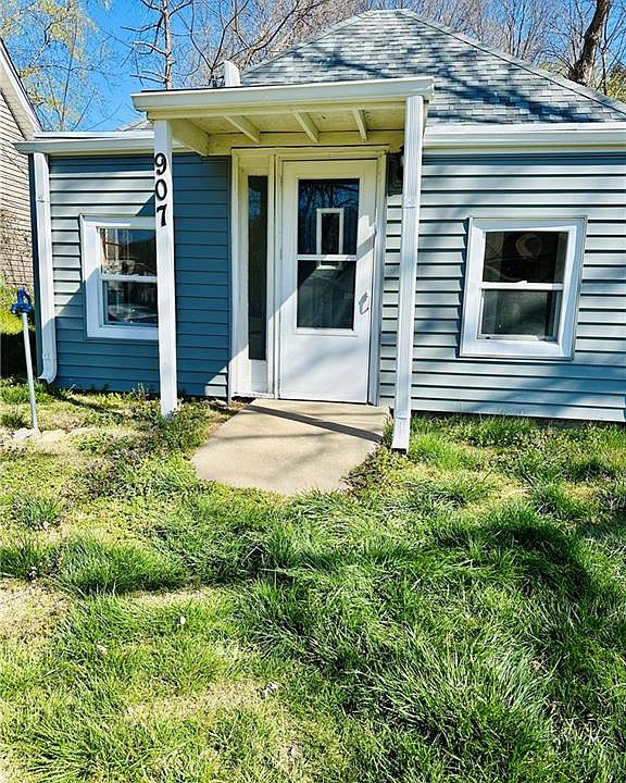907 Valley St, Rushville, MO 64484 Zillow