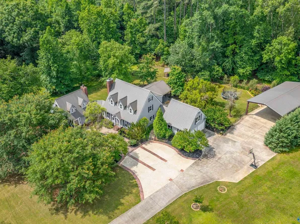 130 Aniska Dr, Gadsden, AL 35901