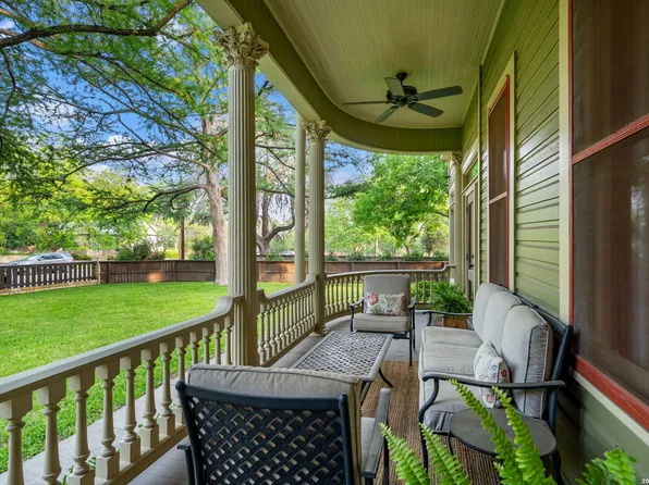 116 PECAN ST, Boerne, TX 78006