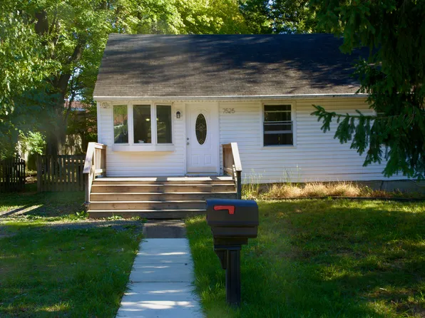 7525 Magarity Rd, Falls Church, VA 22043