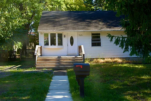 7525 Magarity Rd Photo 1